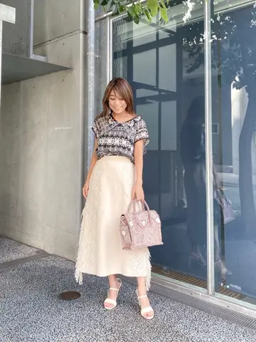 ORIGINATED IN GRACE CONTINENTAL yukimi yonee コーディネート画像