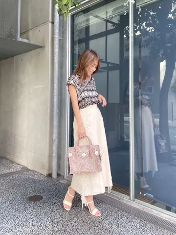 ORIGINATED IN GRACE CONTINENTAL yukimi yonee コーディネート画像