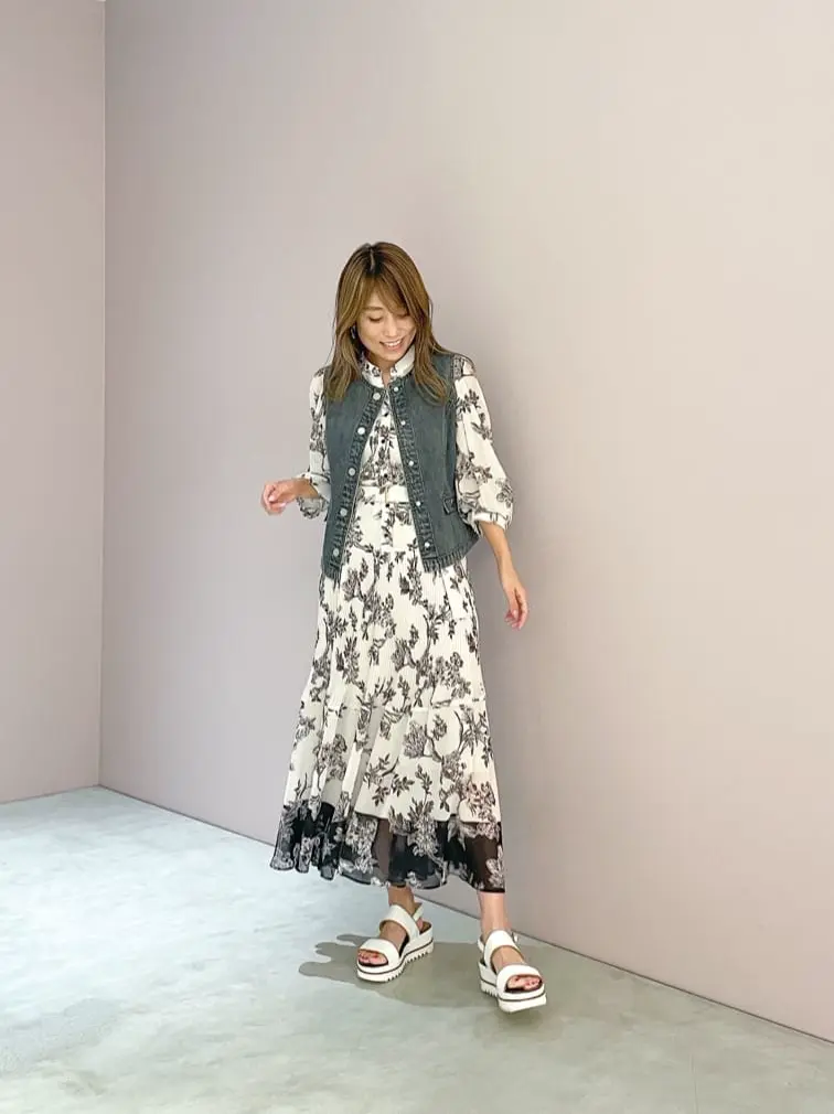 ORIGINATED IN GRACE CONTINENTAL yukimi yonee コーディネート画像