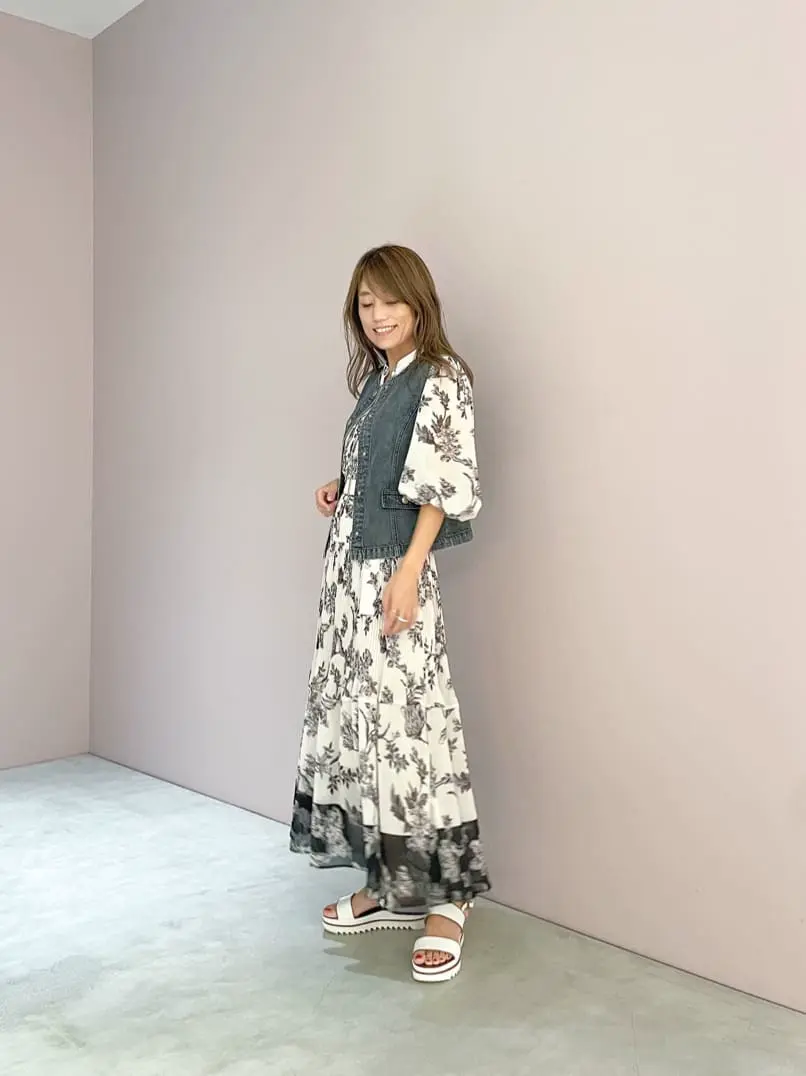 ORIGINATED IN GRACE CONTINENTAL yukimi yonee コーディネート画像