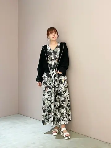 ORIGINATED IN GRACE CONTINENTAL Yuuki NOZAWA コーディネート画像