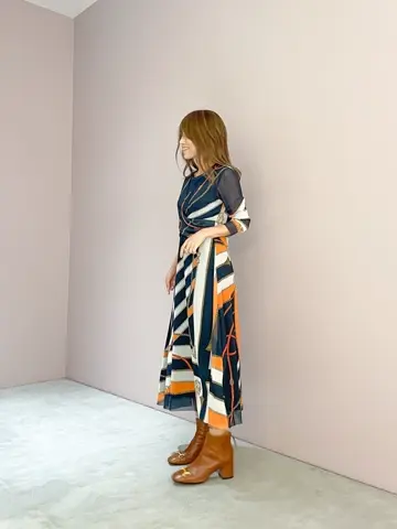 ORIGINATED IN GRACE CONTINENTAL yukimi yonee コーディネート画像