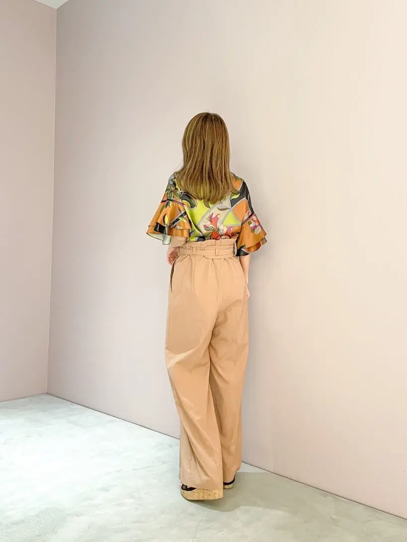 ORIGINATED IN GRACE CONTINENTAL yukimi yonee コーディネート画像