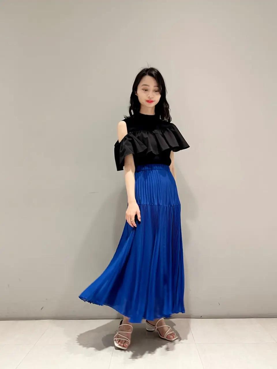 ORIGINATED IN GRACE CONTINENTAL yuri コーディネート画像