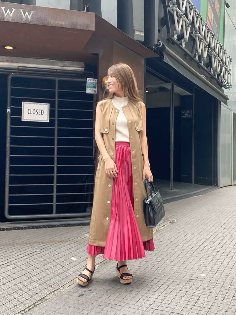 ORIGINATED IN GRACE CONTINENTAL yukimi yonee コーディネート画像