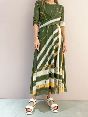 ORIGINATED IN GRACE CONTINENTAL yukimi yonee コーディネート画像