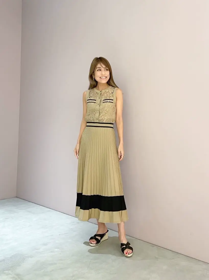 ORIGINATED IN GRACE CONTINENTAL yukimi yonee コーディネート画像