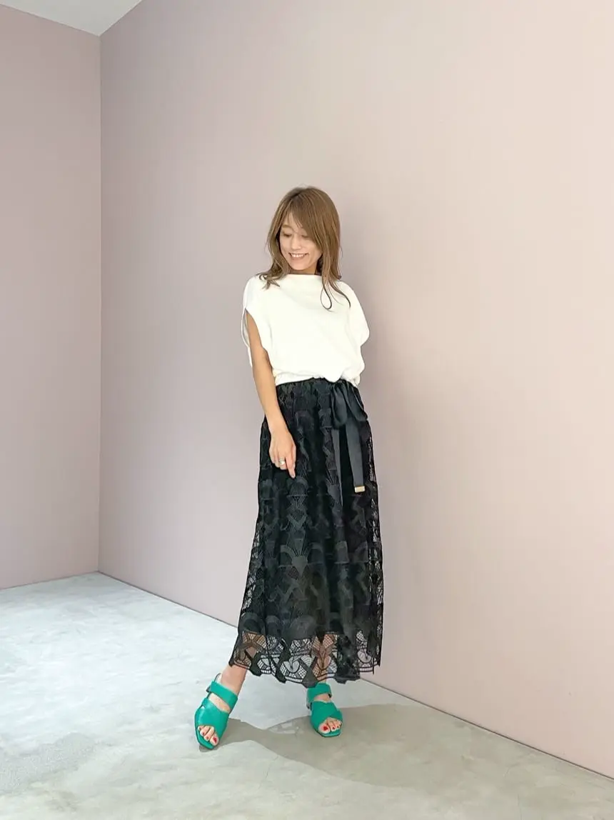 ORIGINATED IN GRACE CONTINENTAL yukimi yonee コーディネート画像