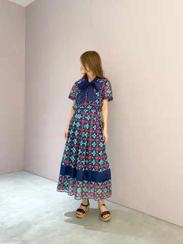 ORIGINATED IN GRACE CONTINENTAL yukimi yonee コーディネート画像