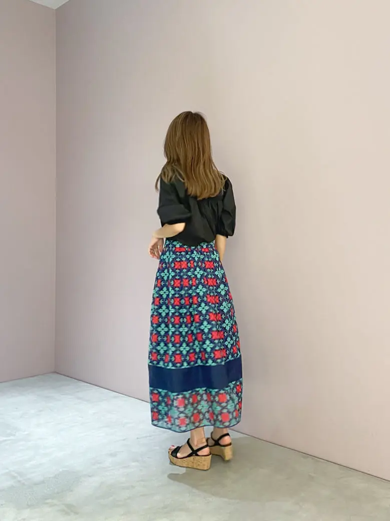 ORIGINATED IN GRACE CONTINENTAL yukimi yonee コーディネート画像