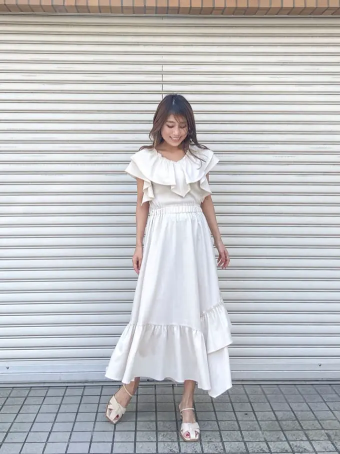 ORIGINATED IN GRACE CONTINENTAL yukimi yonee コーディネート画像