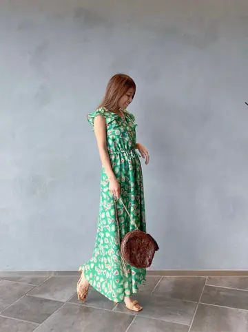 ORIGINATED IN GRACE CONTINENTAL yukimi yonee コーディネート画像