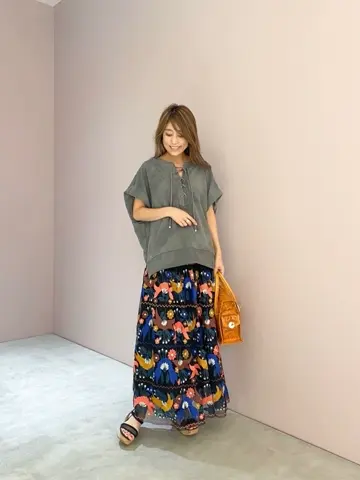 ORIGINATED IN GRACE CONTINENTAL yukimi yonee コーディネート画像