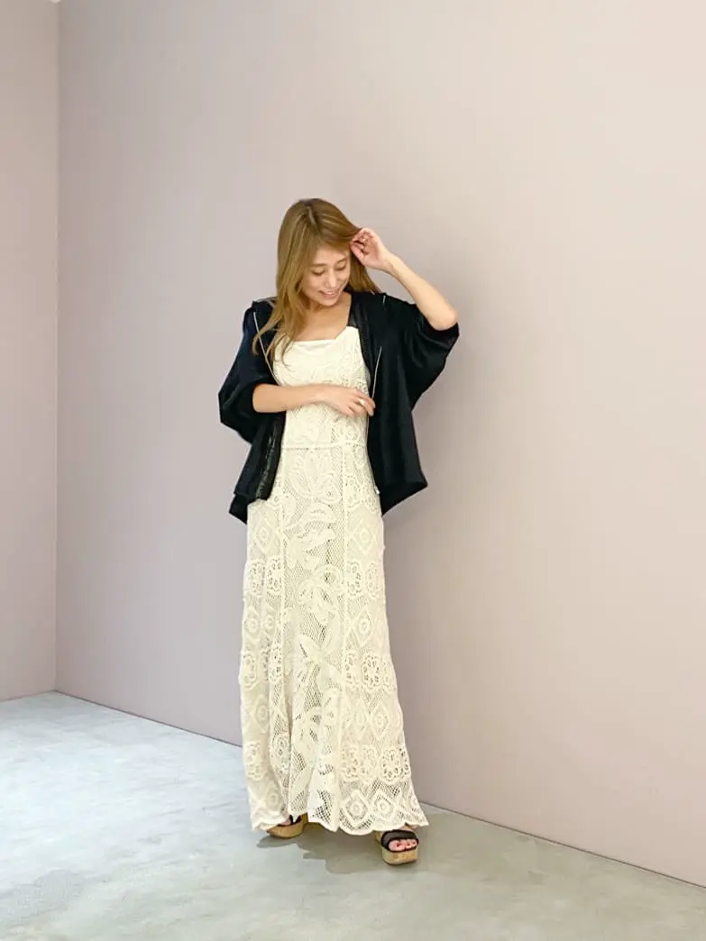 ORIGINATED IN GRACE CONTINENTAL yukimi yonee コーディネート画像