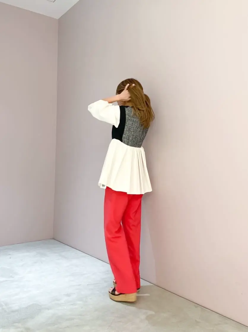 ORIGINATED IN GRACE CONTINENTAL yukimi yonee コーディネート画像