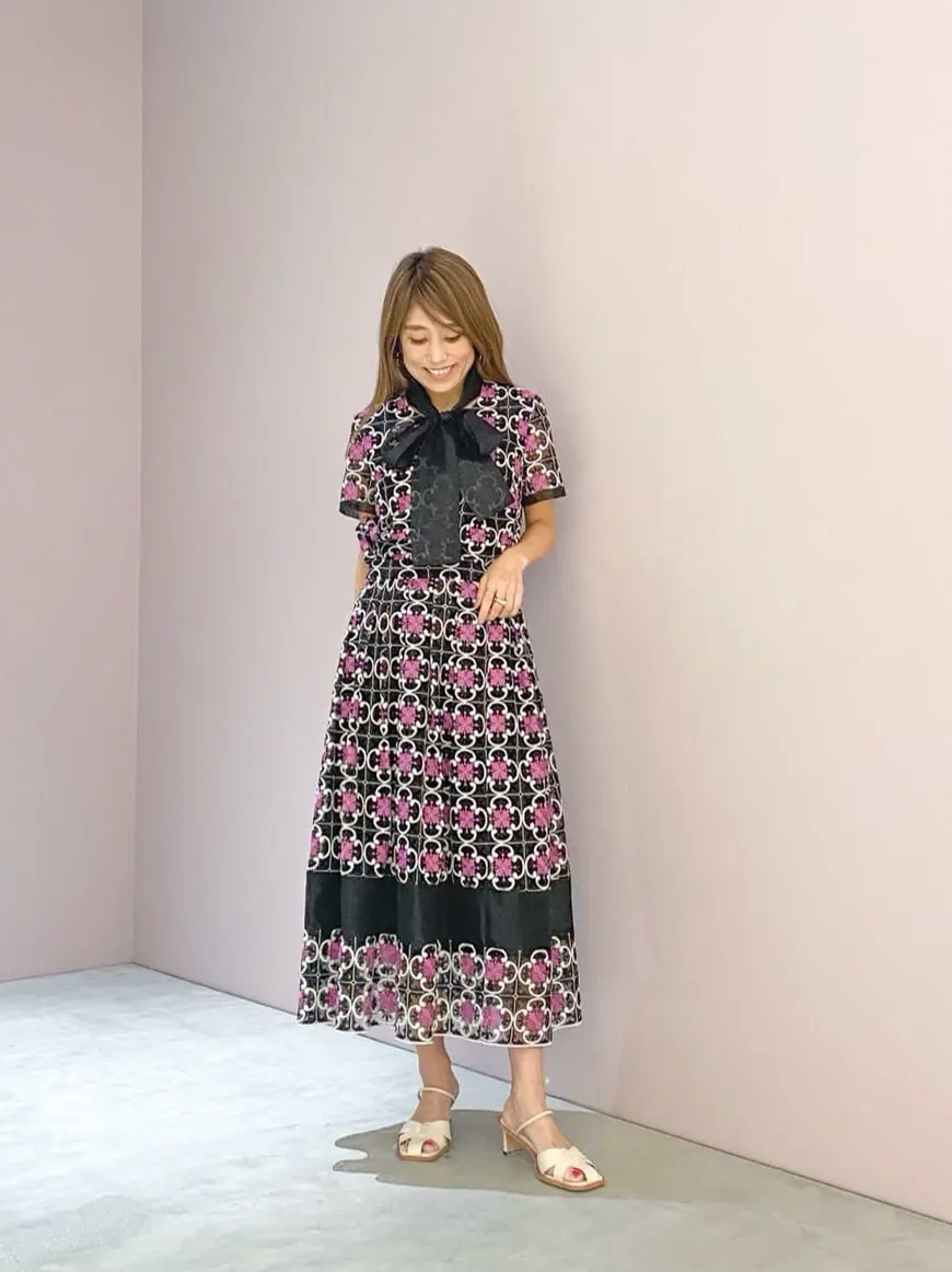 ORIGINATED IN GRACE CONTINENTAL yukimi yonee コーディネート画像