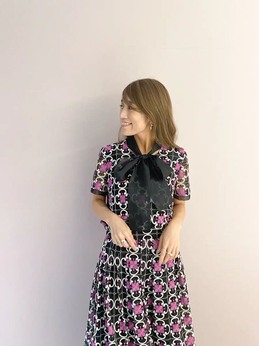 ORIGINATED IN GRACE CONTINENTAL yukimi yonee コーディネート画像