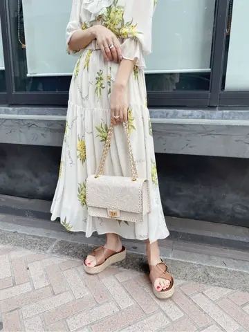 ORIGINATED IN GRACE CONTINENTAL yukimi yonee コーディネート画像