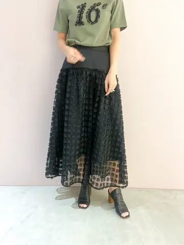 ORIGINATED IN GRACE CONTINENTAL yukimi yonee コーディネート画像