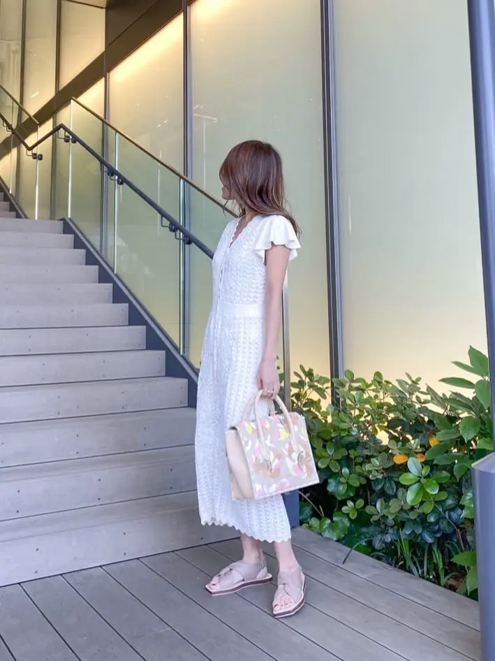 ORIGINATED IN GRACE CONTINENTAL yukimi yonee コーディネート画像