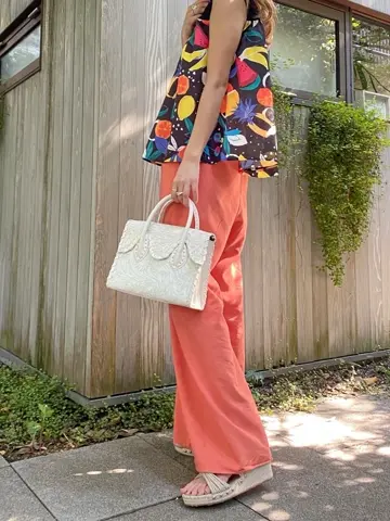 ORIGINATED IN GRACE CONTINENTAL yukimi yonee コーディネート画像