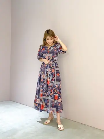 ORIGINATED IN GRACE CONTINENTAL yukimi yonee コーディネート画像