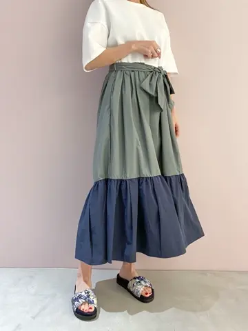 ORIGINATED IN GRACE CONTINENTAL yukimi yonee コーディネート画像