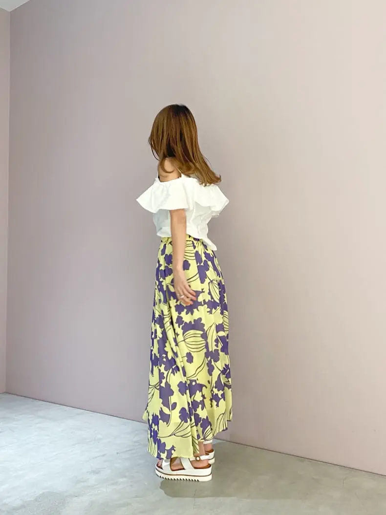 ORIGINATED IN GRACE CONTINENTAL yukimi yonee コーディネート画像