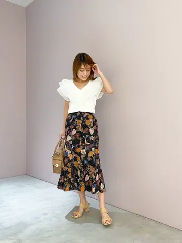 ORIGINATED IN GRACE CONTINENTAL yukimi yonee コーディネート画像