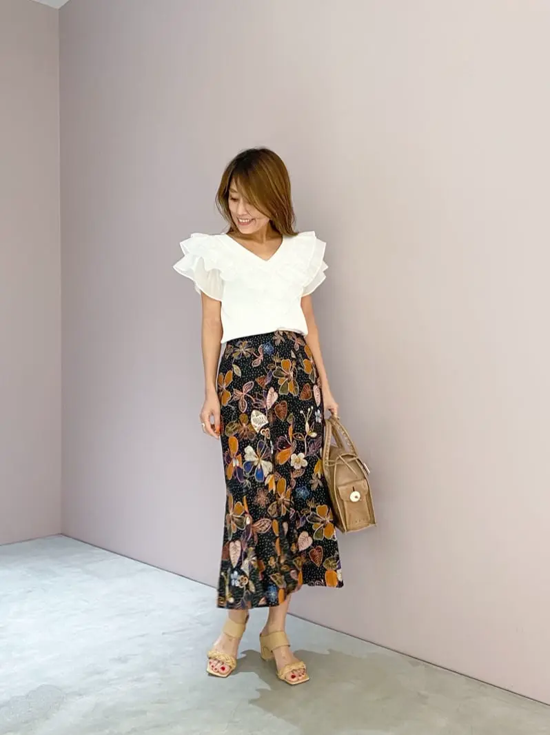 ORIGINATED IN GRACE CONTINENTAL yukimi yonee コーディネート画像