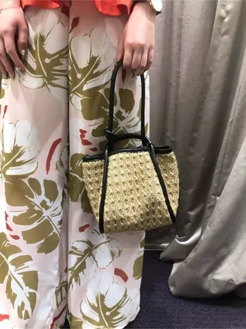 ORIGINATED IN GRACE CONTINENTAL Kaho コーディネート画像