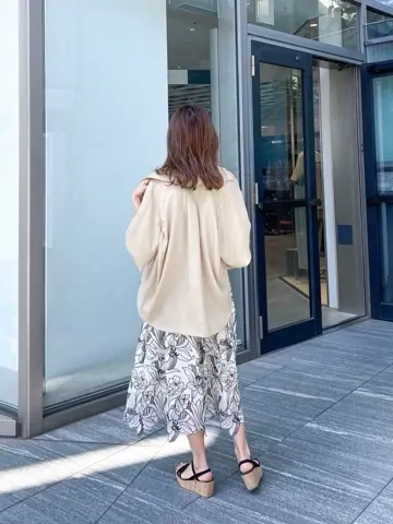 ORIGINATED IN GRACE CONTINENTAL yukimi yonee コーディネート画像