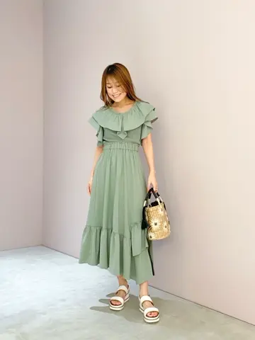 ORIGINATED IN GRACE CONTINENTAL yukimi yonee コーディネート画像