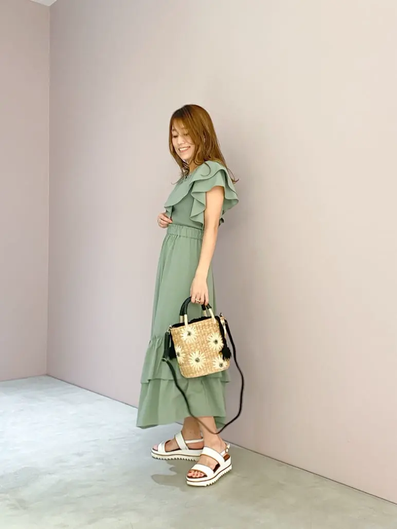 ORIGINATED IN GRACE CONTINENTAL yukimi yonee コーディネート画像