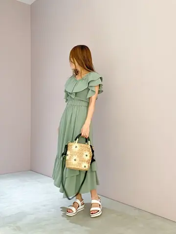 ORIGINATED IN GRACE CONTINENTAL yukimi yonee コーディネート画像