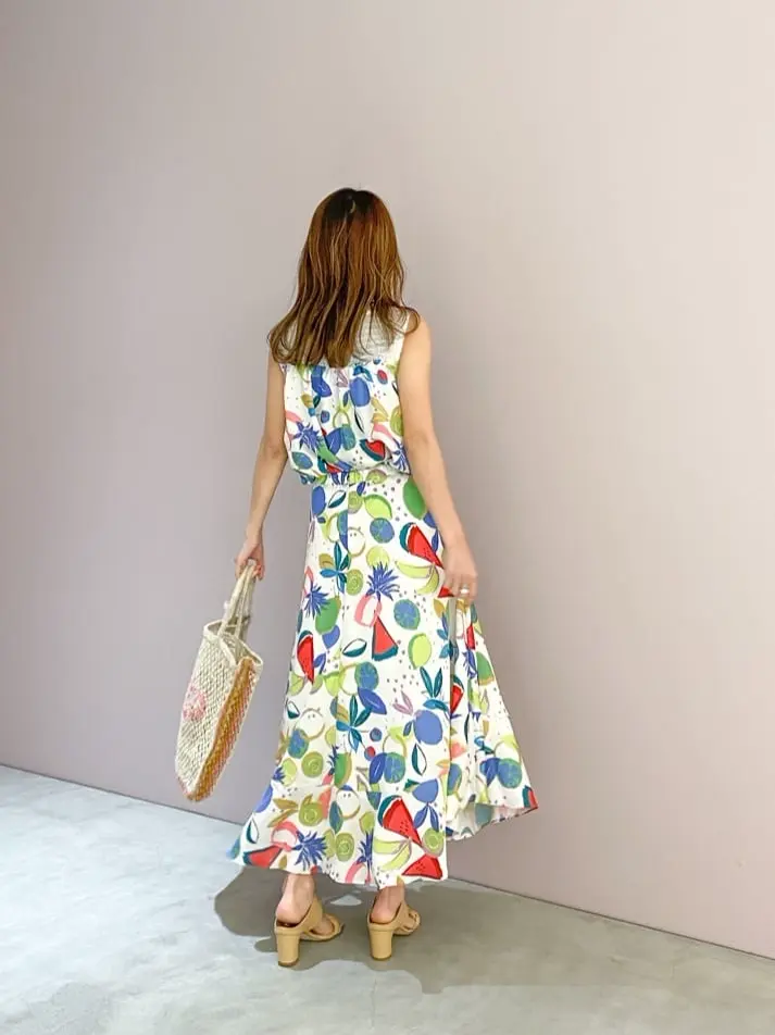 ORIGINATED IN GRACE CONTINENTAL yukimi yonee コーディネート画像