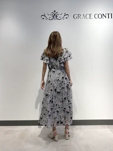 ORIGINATED IN GRACE CONTINENTAL yukimi yonee コーディネート画像