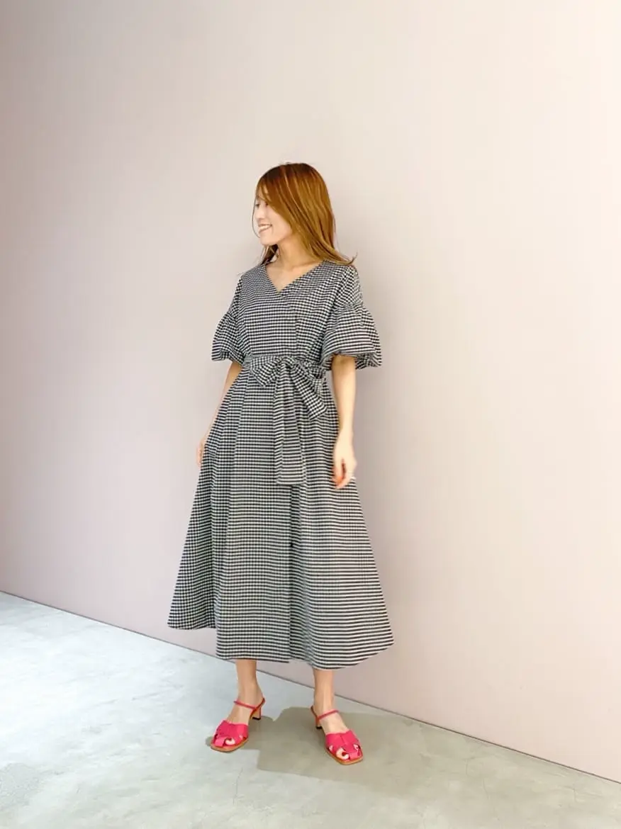 ORIGINATED IN GRACE CONTINENTAL yukimi yonee コーディネート画像