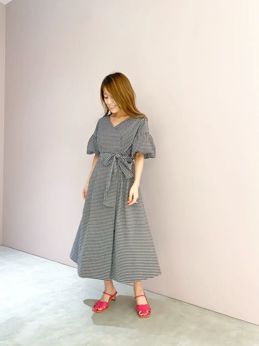 ORIGINATED IN GRACE CONTINENTAL yukimi yonee コーディネート画像