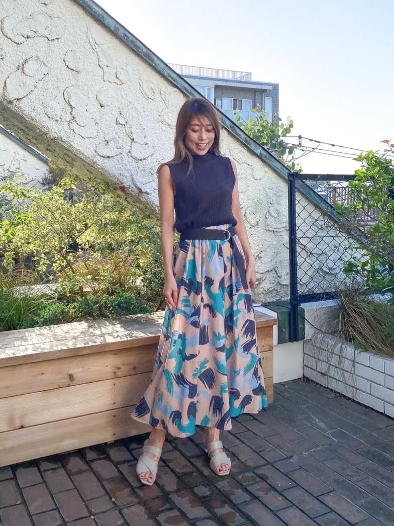 ORIGINATED IN GRACE CONTINENTAL yukimi yonee コーディネート画像