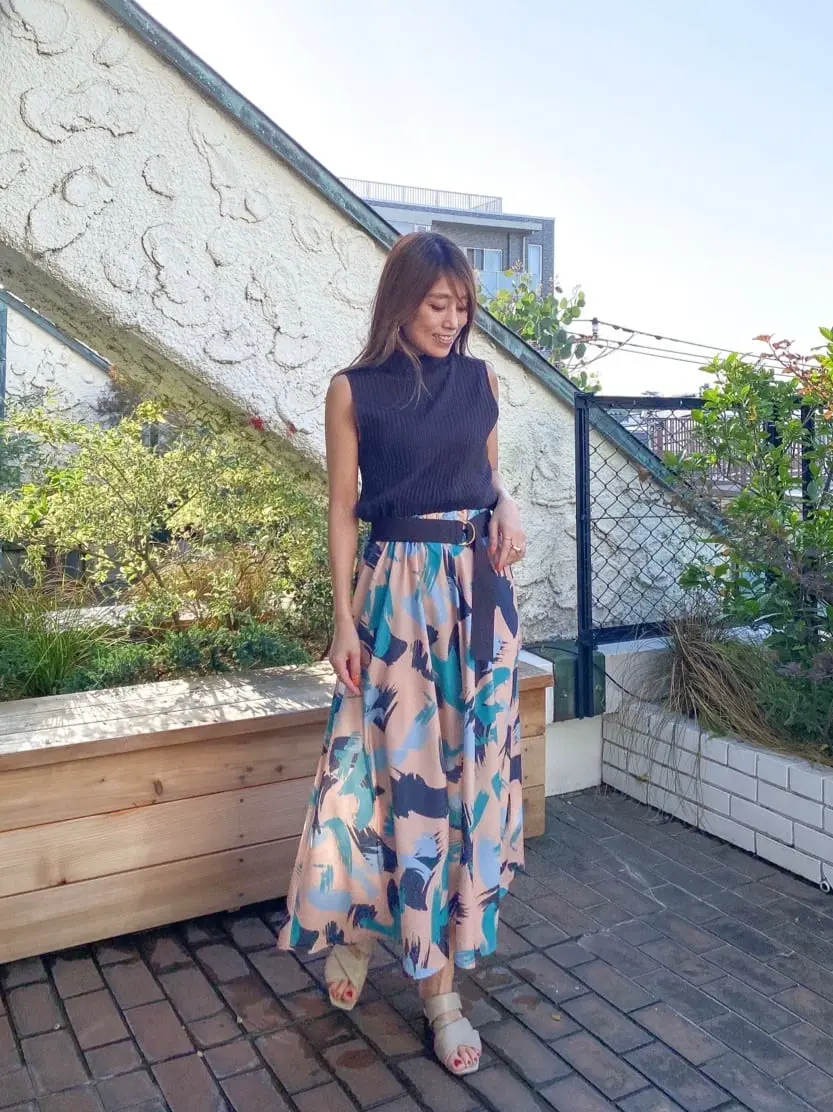 ORIGINATED IN GRACE CONTINENTAL yukimi yonee コーディネート画像