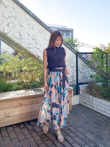 ORIGINATED IN GRACE CONTINENTAL yukimi yonee コーディネート画像