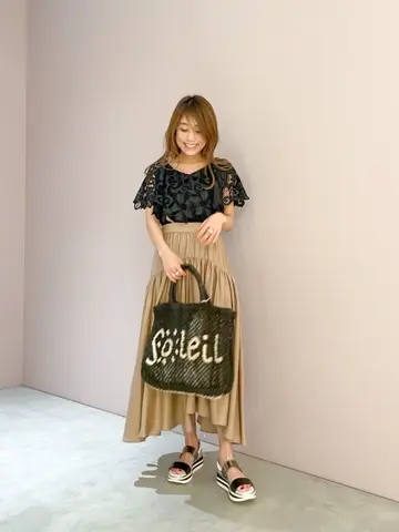 ORIGINATED IN GRACE CONTINENTAL yukimi yonee コーディネート画像