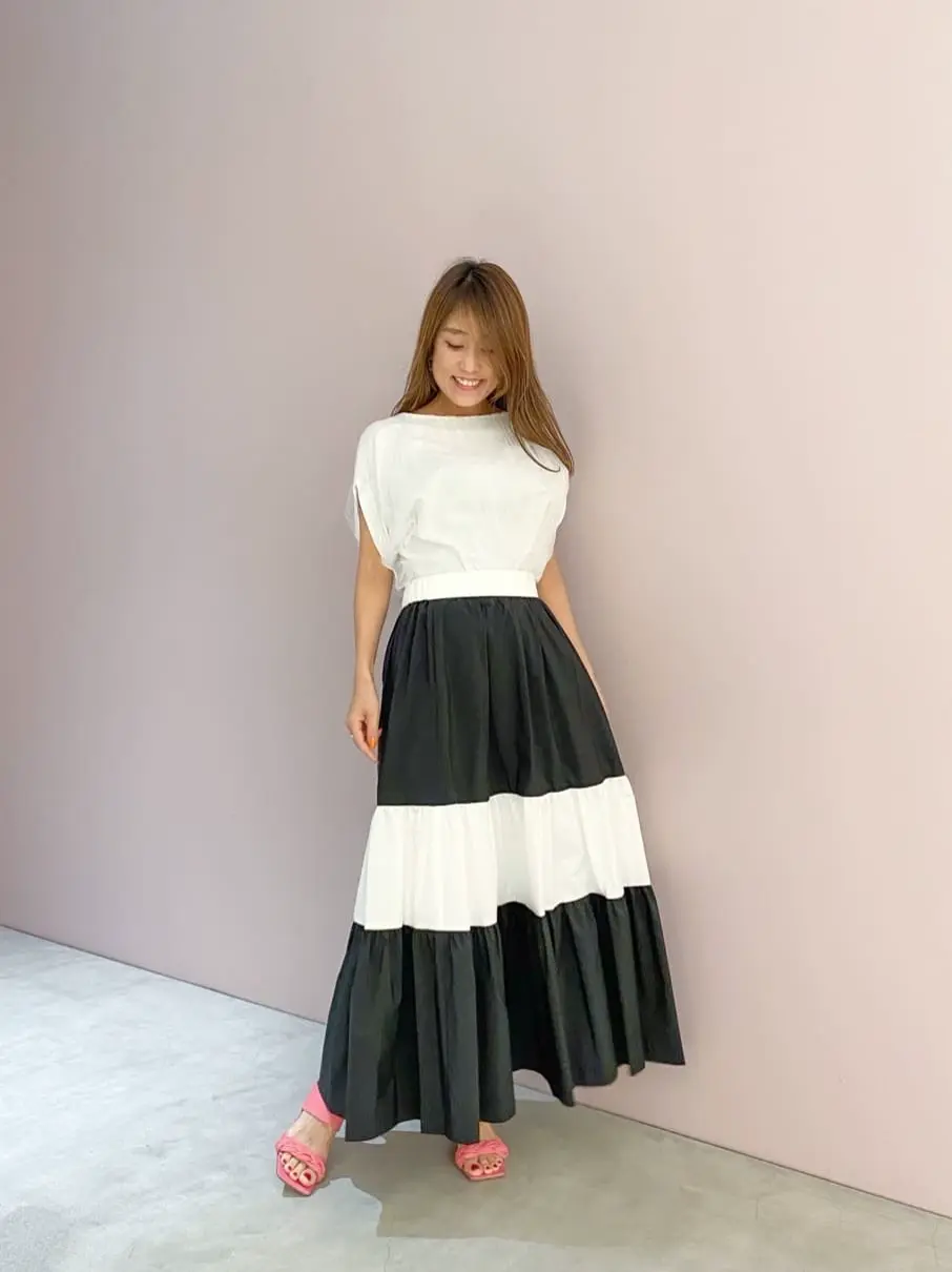 ORIGINATED IN GRACE CONTINENTAL yukimi yonee コーディネート画像