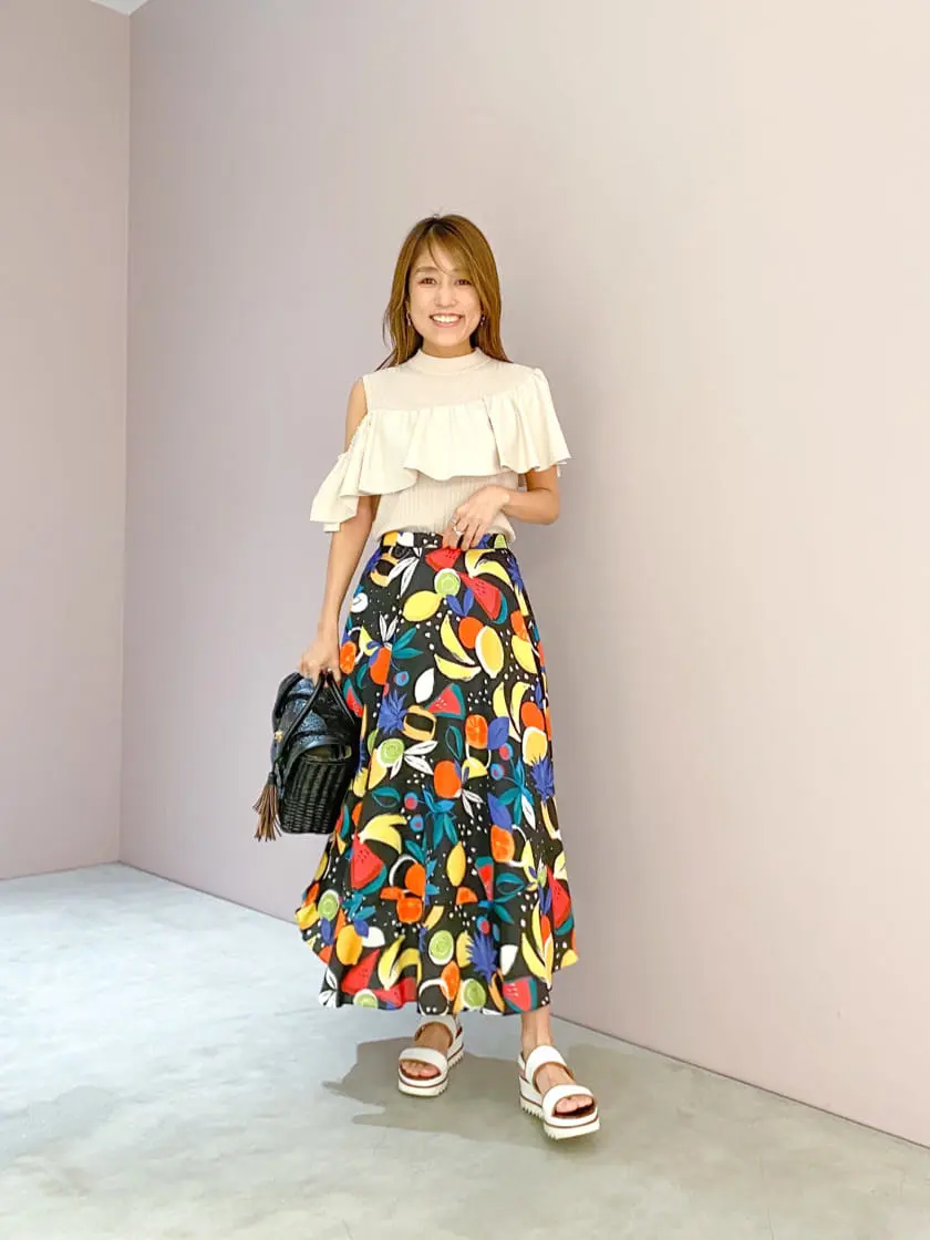 ORIGINATED IN GRACE CONTINENTAL yukimi yonee コーディネート画像