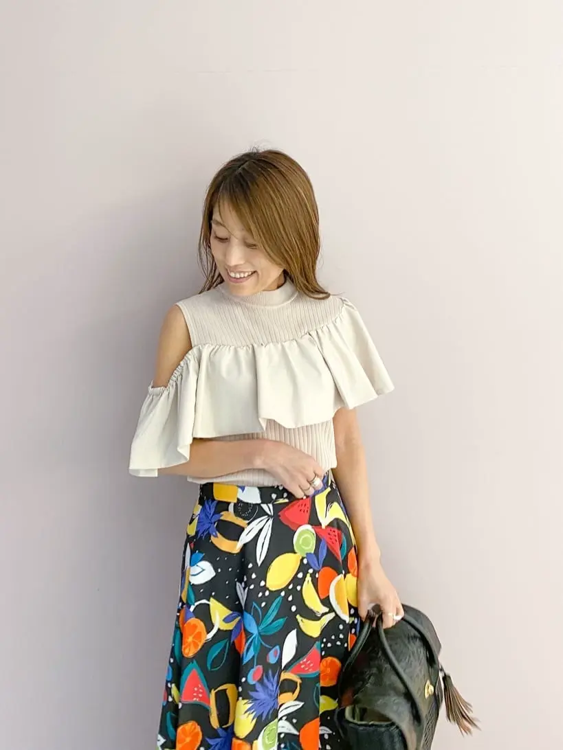 ORIGINATED IN GRACE CONTINENTAL yukimi yonee コーディネート画像