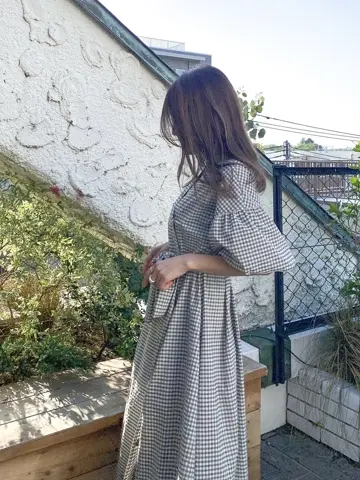 ORIGINATED IN GRACE CONTINENTAL yukimi yonee コーディネート画像