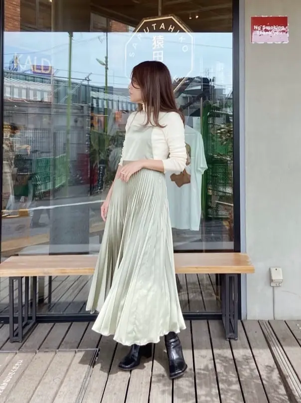 ORIGINATED IN GRACE CONTINENTAL yukimi yonee コーディネート画像