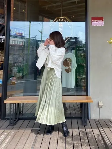 ORIGINATED IN GRACE CONTINENTAL yukimi yonee コーディネート画像