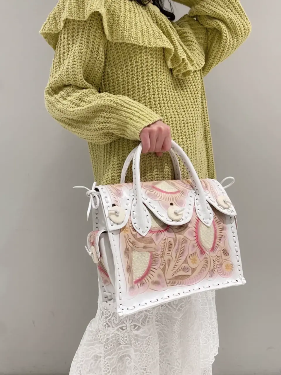 ORIGINATED IN GRACE CONTINENTAL yuri コーディネート画像